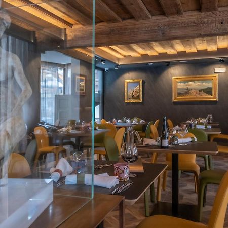 Locanda Degli Artisti Art Hotel Canazei Exteriér fotografie
