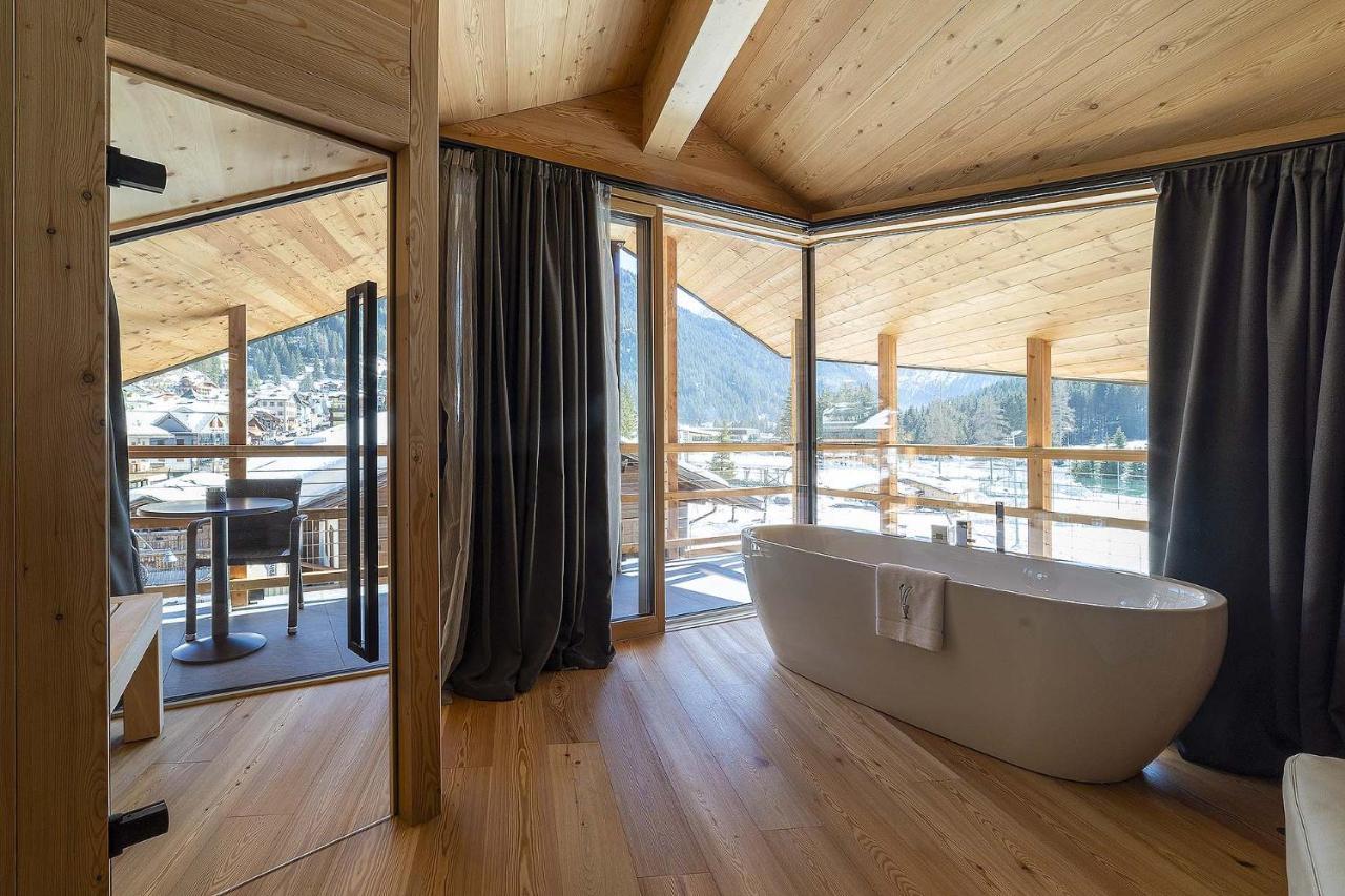 Locanda Degli Artisti Art Hotel Canazei Exteriér fotografie