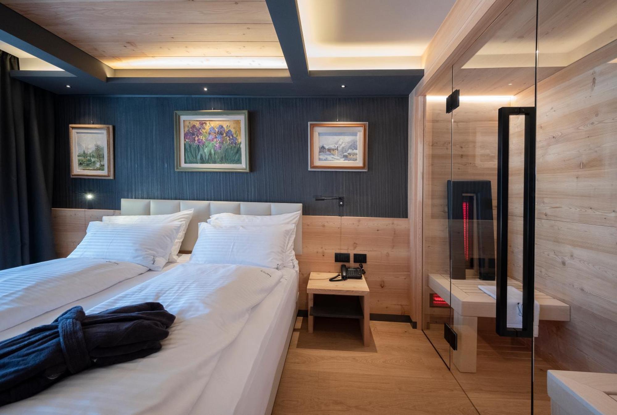 Locanda Degli Artisti Art Hotel Canazei Exteriér fotografie